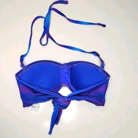 La Vie En Rose Twisted Bandeau Bikini Top NWT - Picture 2 of 5